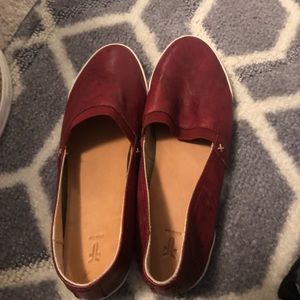 Frye Melonie slippers